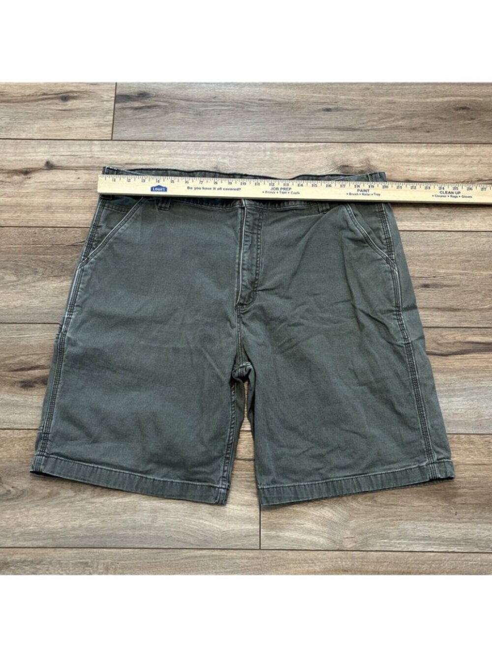 Men's Carhartt Relaxed Fit Khaki Shorts SZ 42x9 Tarmac Gray Casual 102514-217 - Picture 4 of 12